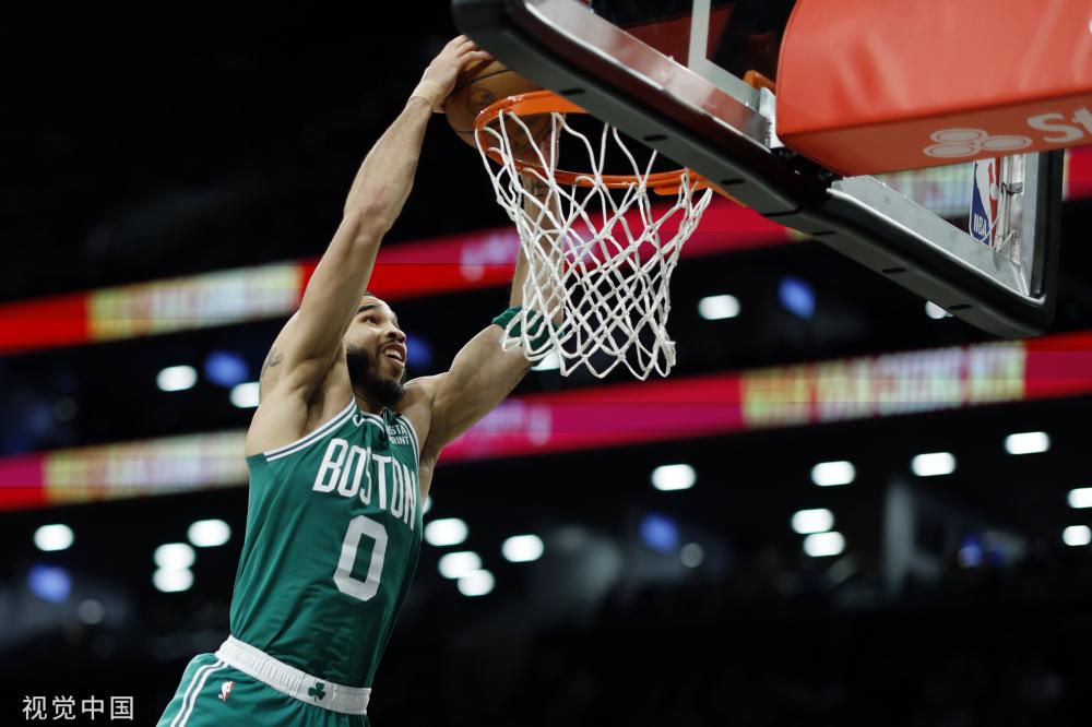 的锋线进行 的锋线进行