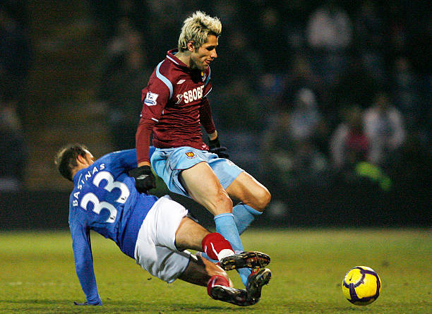 泽马的表现 泽马的表现